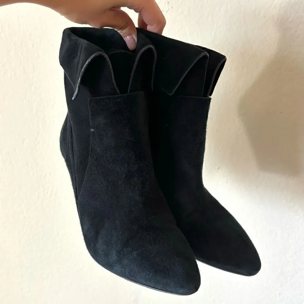 Veronica Beard Laurel Suede Black Ankle Booties  Made in Italy Size 9